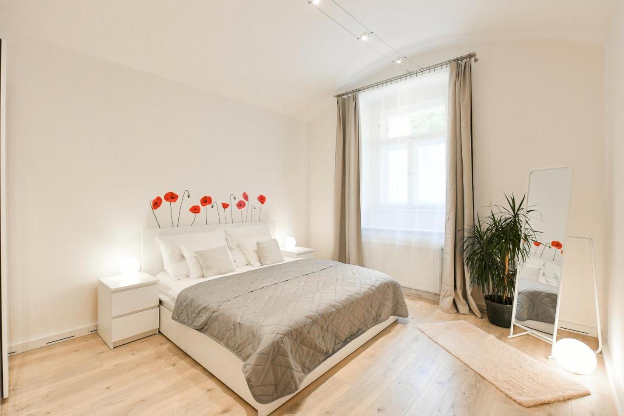 Kubelikova 32 Residence Praha Bagian luar foto